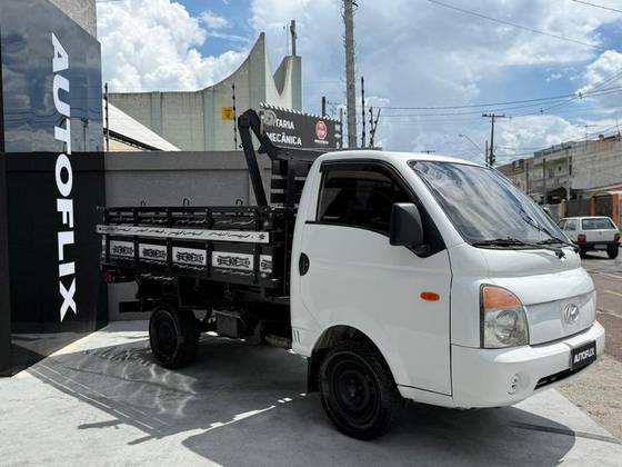 HYUNDAI HR 2.5 TCI HD LONGO COM CAÇAMBA 4X2 8V 97CV TURBO INTERCOOLER DIESEL 2P MANUAL HYUNDAI HR 2.5 TCI HD LONGO COM CAÇAMBA 4X2 8V 97CV TURBO INTERCOOLER DIESEL 2P MANUAL